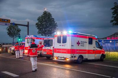 Leinfelden-Echterdingen: Auffahrunfall mit drei Pkw fordert sechs Verletzte